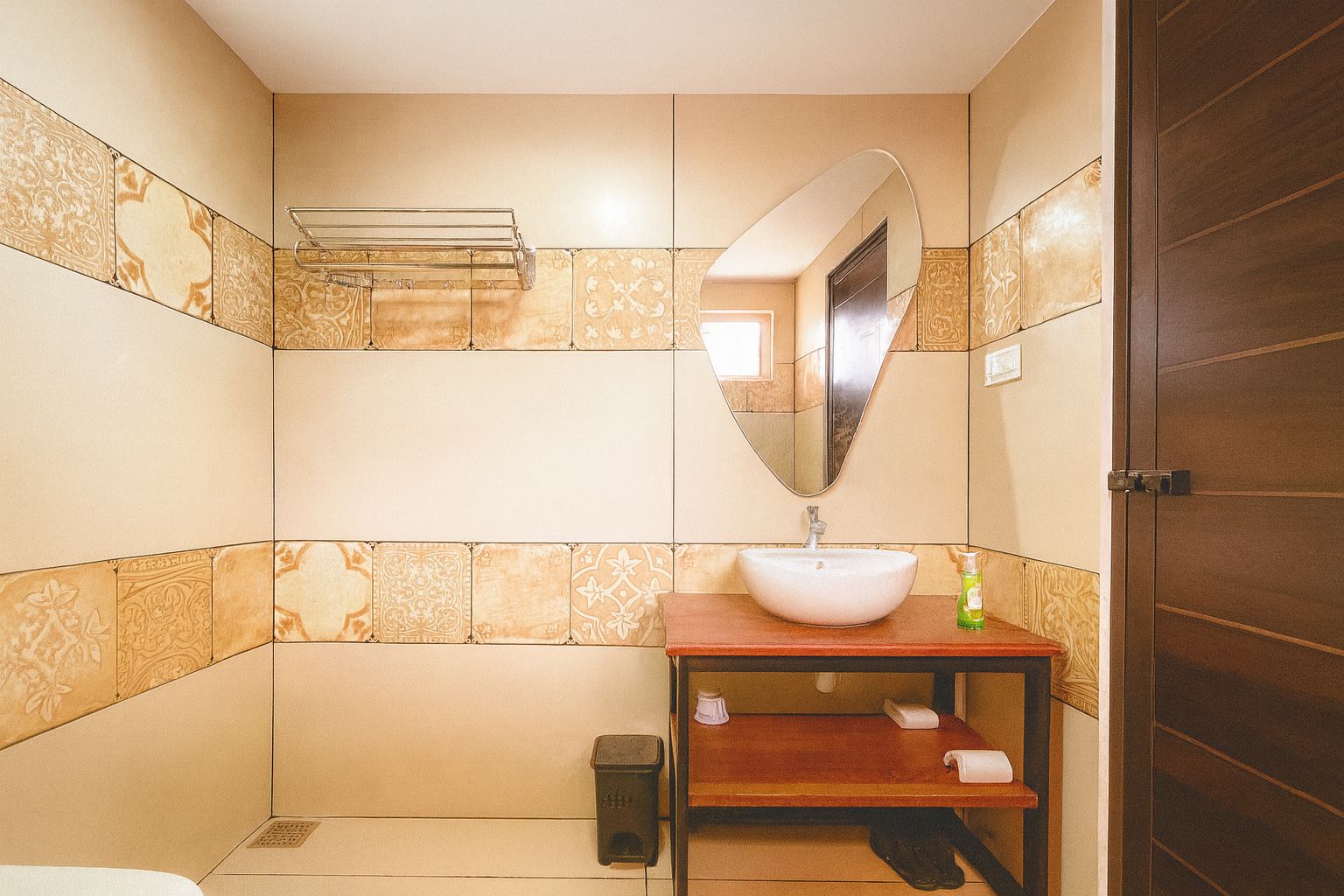 Senthamarai Bathroom1